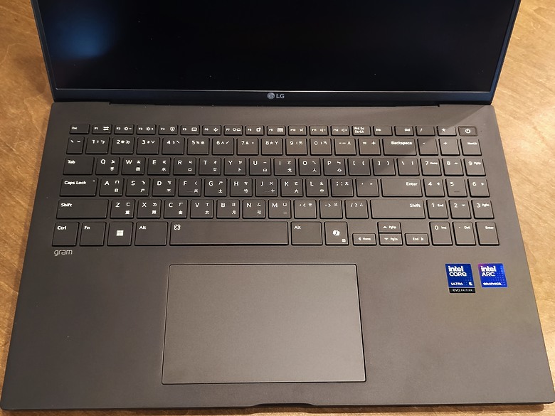點我看大圖 新筆電LG Gram 16Z90TL入手使用心得