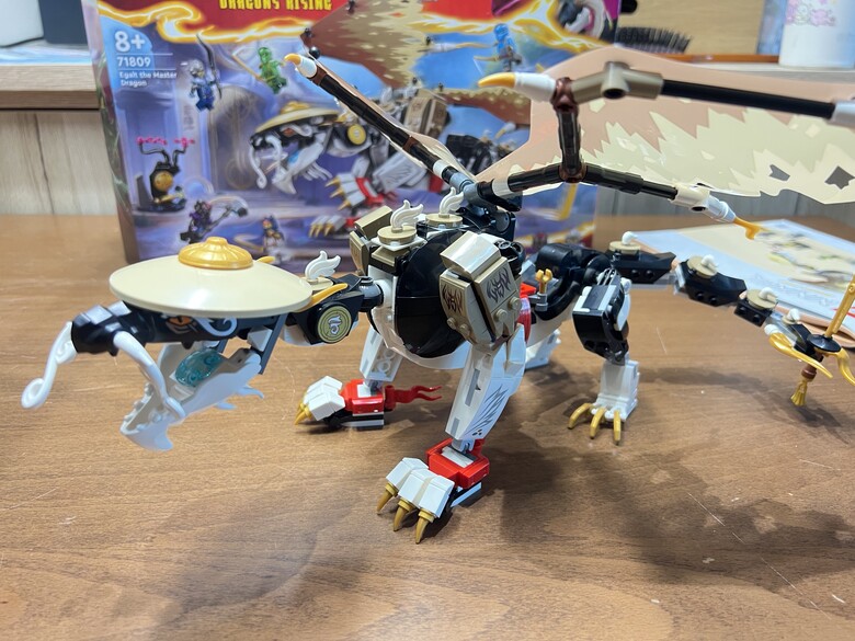 【高雄衛武營兒童藝術節】親子朝聖、荷包破洞！三盒樂高開箱feat. Iron Man MK5、黑豹對紅浩克、龍長老艾格特！