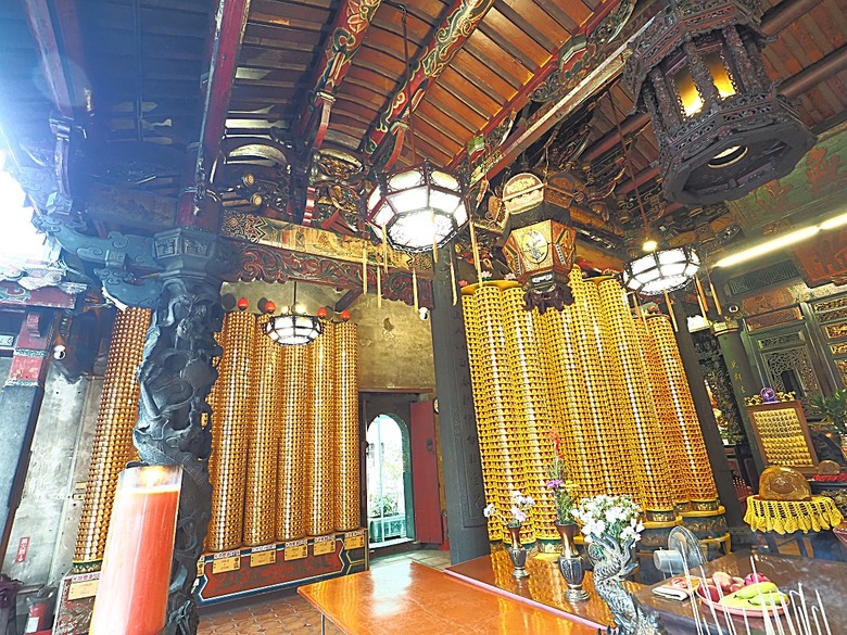 帶領探訪新莊故事 之 2025潮盛新莊活動 —《廟街：眾神連線》集章散策 與 《祭典中的ㄈㄨˊ碼》特展