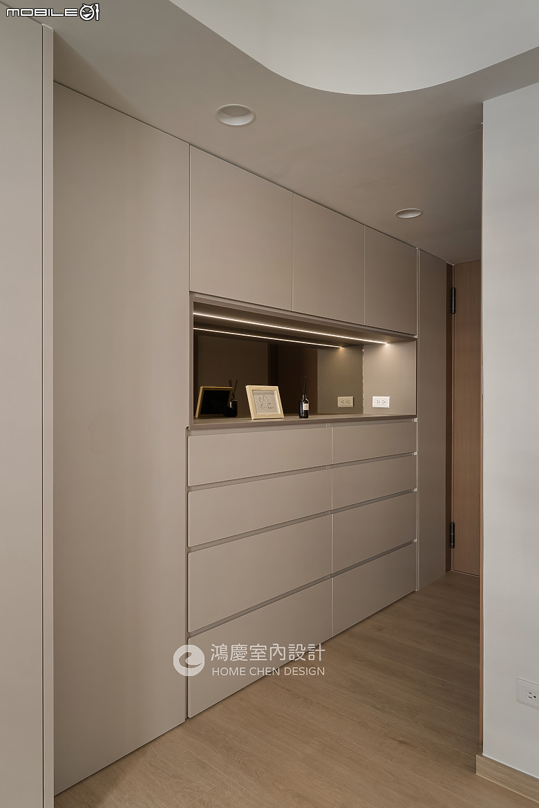 點我看大圖 【幫開箱】奶油輕奢風新婚房!32坪3房2廳2衛的溫馨美宅!