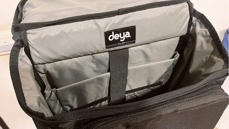 開箱｜deya cross機能雙肩後背包