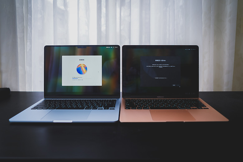 點我看大圖 【開箱】Macbook Air M4 天空藍