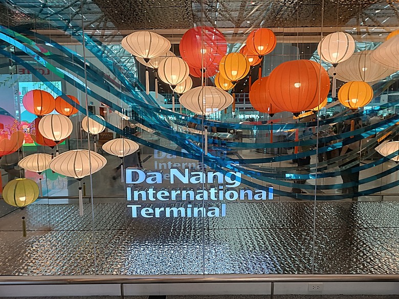 中越峴港自助旅行之景點簡述與交通攻略 — 華航CI787+CI790班機、峴港機場入出境、當地包車接送與Grab — 2025年越南峴港、會安、美山、順化、巴拿山太陽世界六日歷史文化及遊樂園之旅 — 「楔子」