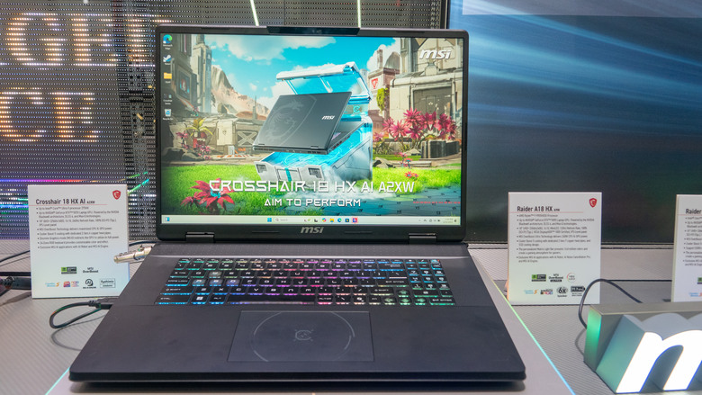 COMPUTEX 2025 MSI攤位筆電參觀分享