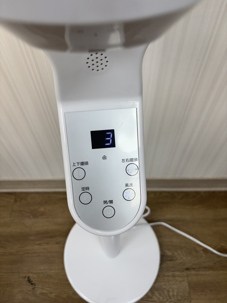 [開箱] KINYO語音循環電風扇，真的不錯用!