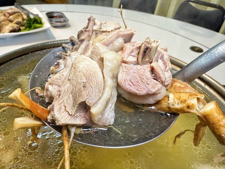 受天宮附近美食餐廳,不能錯過的九尾草雞湯和古早味手路菜