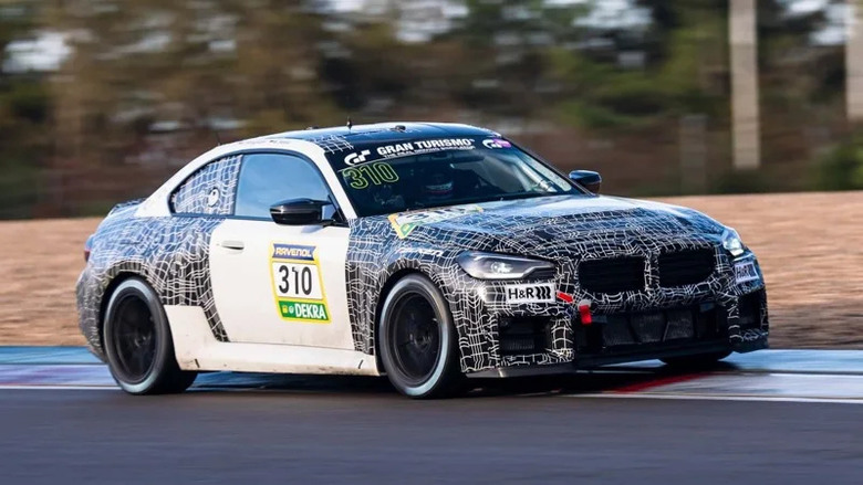 BMW M2 賽車版「降格」改四缸?BMW:成本與入門考量是主因!