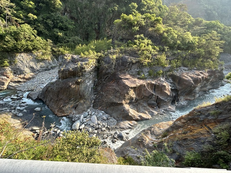 遊覽環島2 nd; 拉馬達星星；北條干雲；天龍古道；南橫公路；中之關古道；天池；海豹部隊