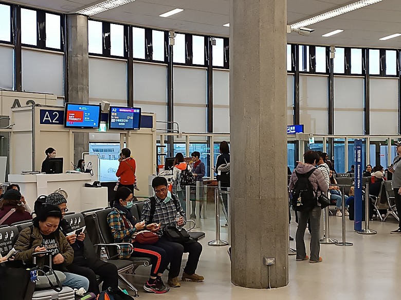 中越峴港自助旅行之景點簡述與交通攻略 — 華航CI787+CI790班機、峴港機場入出境、當地包車接送與Grab — 2025年越南峴港、會安、美山、順化、巴拿山太陽世界六日歷史文化及遊樂園之旅 — 「楔子」