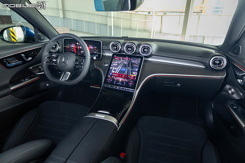 Mercedes-Benz C 200 新年式試駕|人生進階首選,新年式還有柏林之音加持!