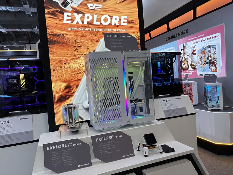 點我看大圖 杜甫遊記:Computex 2025(下)MONTECH/LianLi/darkFlash/Cougar/DeepCool/iRocks/TT/VK