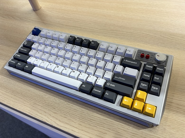 點我看大圖 杜甫遊記:Computex 2025(下)MONTECH/LianLi/darkFlash/Cougar/DeepCool/iRocks/TT/VK