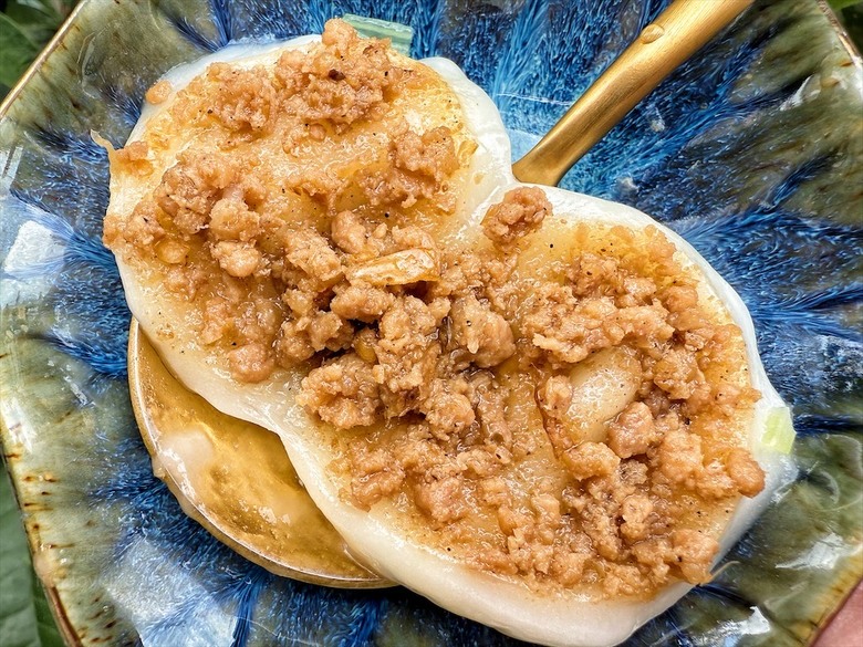 滿滿粽葉香的肉粽,每顆粽子獨立真空包裝設計,想吃多少拆多少,美味不變質