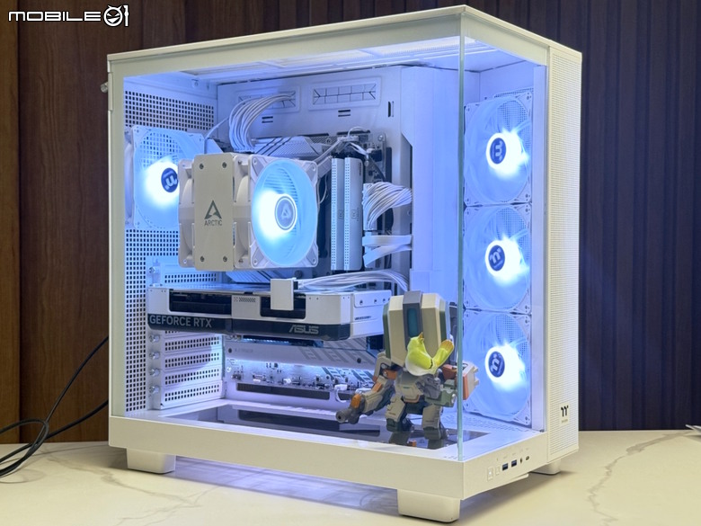 斜進風全景機殼!TT View 380 XL TG ARGB