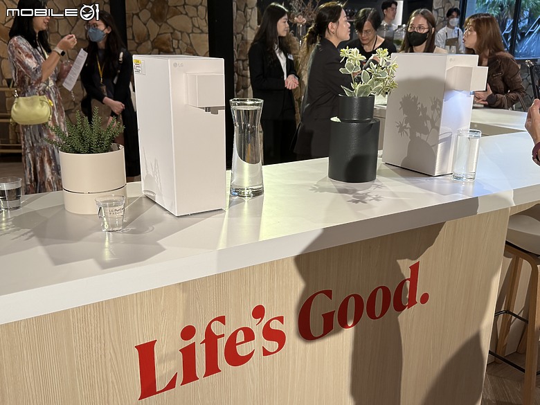 居家美型飲水尖兵 - LG PuriCare 淨水BAR 飲水機全系列體驗會分享