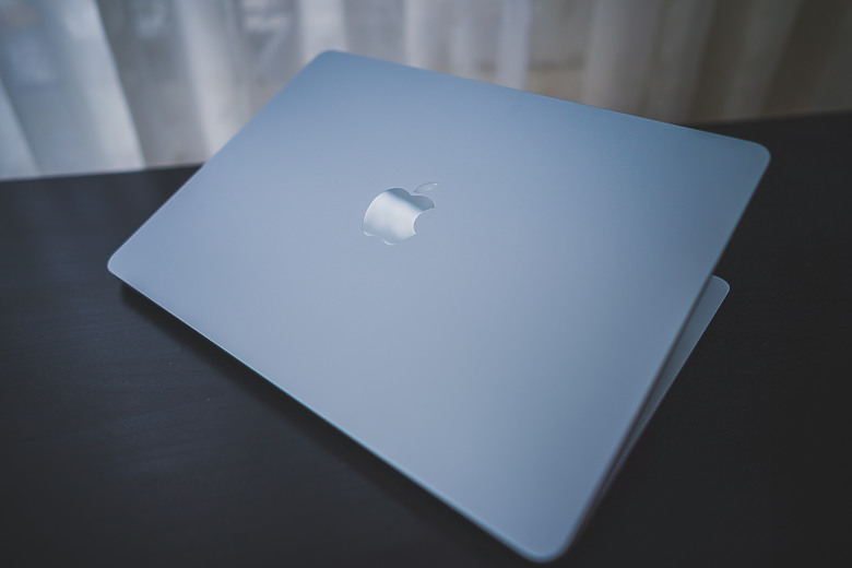 點我看大圖 【開箱】Macbook Air M4 天空藍