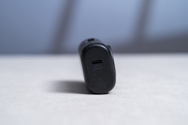 【開箱測試】三星ITFIT 二合一無線充電行動電源5000mah 可充三星手錶