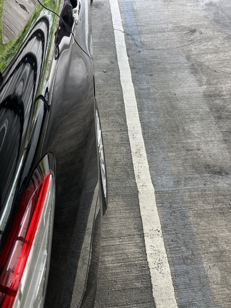 驗車 輪框切齊葉子板 不知可否過關
