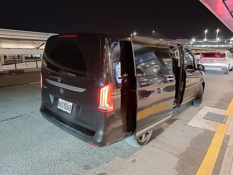 中越峴港自助旅行之景點簡述與交通攻略 — 華航CI787+CI790班機、峴港機場入出境、當地包車接送與Grab — 2025年越南峴港、會安、美山、順化、巴拿山太陽世界六日歷史文化及遊樂園之旅 — 「楔子」