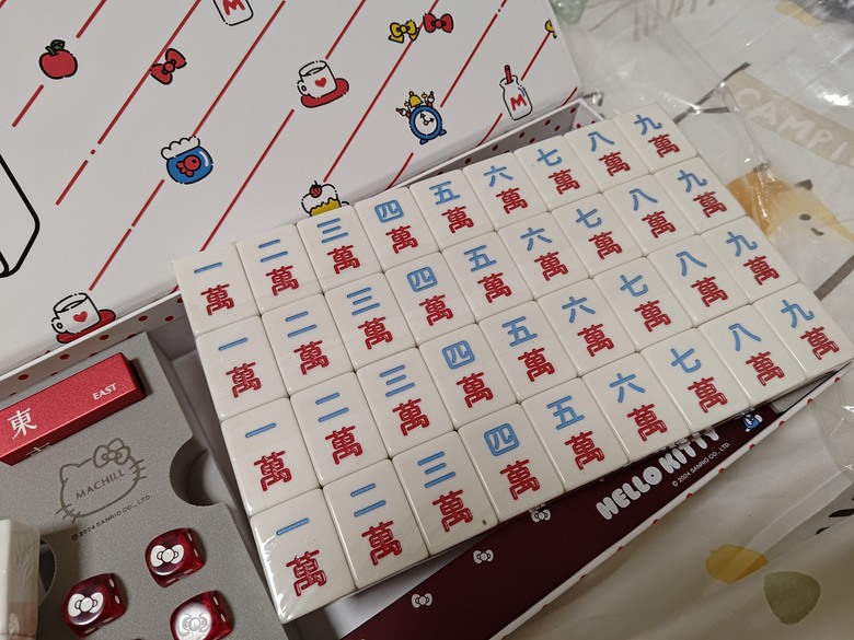 Maxhill×Hello kitty 麻將微開箱