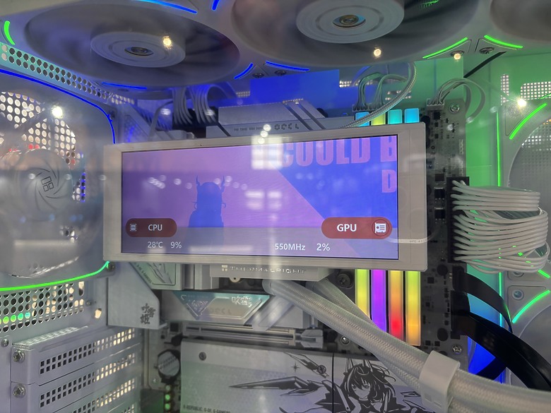 點我看大圖 杜甫遊記:Computex 2025(下)MONTECH/LianLi/darkFlash/Cougar/DeepCool/iRocks/TT/VK