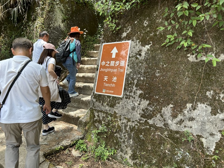 遊覽環島2 nd; 拉馬達星星；北條干雲；天龍古道；南橫公路；中之關古道；天池；海豹部隊