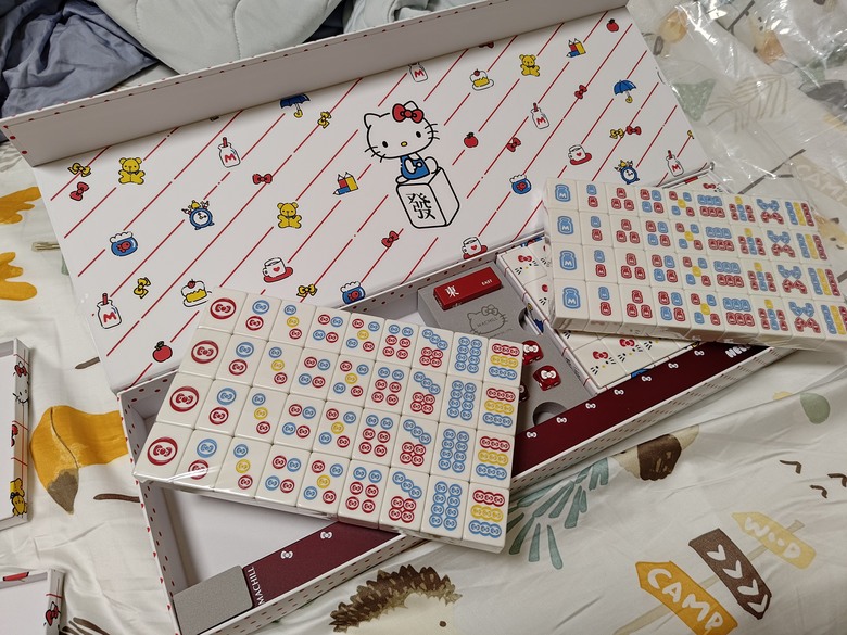 Maxhill×Hello kitty 麻將微開箱