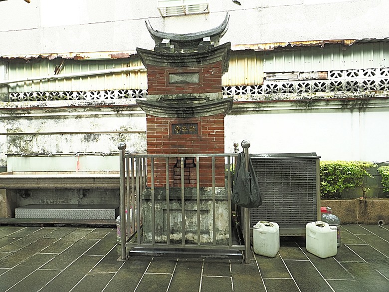 帶領探訪新莊故事 之 2025潮盛新莊活動 —《廟街:眾神連線》集章散策 與 《祭典中的ㄈㄨˊ碼》特展