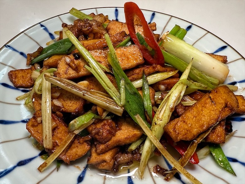 受天宮附近美食餐廳,不能錯過的九尾草雞湯和古早味手路菜