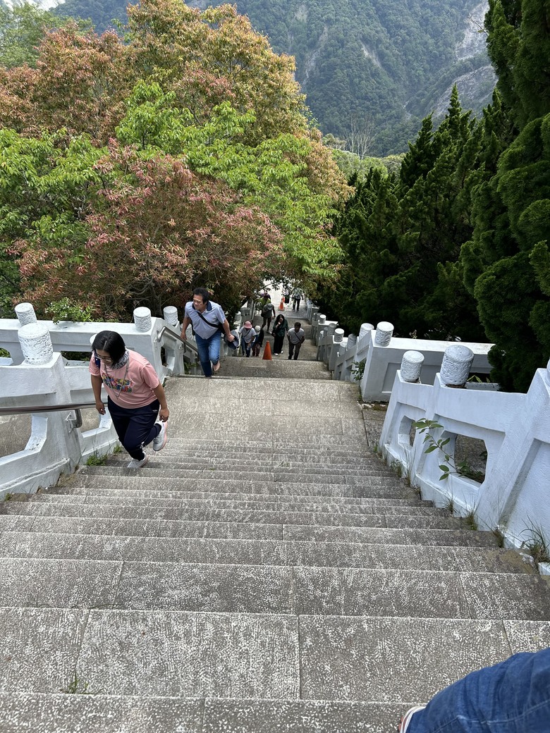 遊覽環島2 nd; 拉馬達星星；北條干雲；天龍古道；南橫公路；中之關古道；天池；海豹部隊