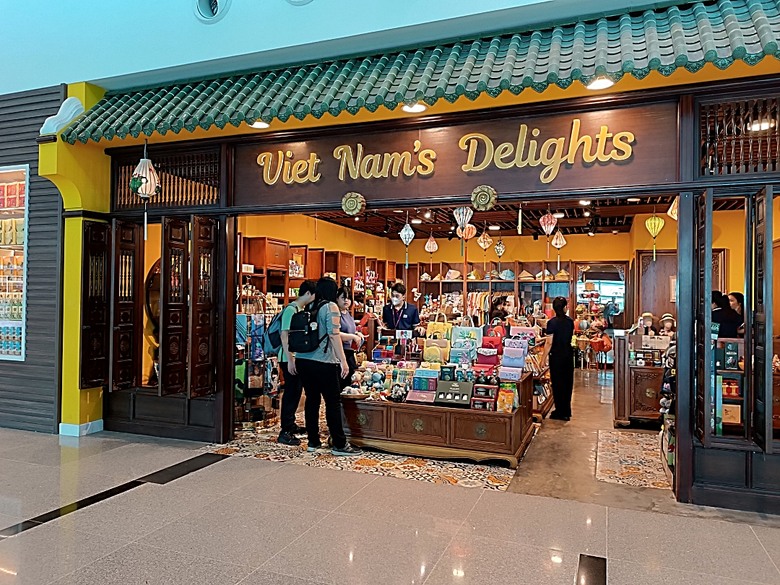 中越峴港自助旅行之景點簡述與交通攻略 — 華航CI787+CI790班機、峴港機場入出境、當地包車接送與Grab — 2025年越南峴港、會安、美山、順化、巴拿山太陽世界六日歷史文化及遊樂園之旅 — 「楔子」