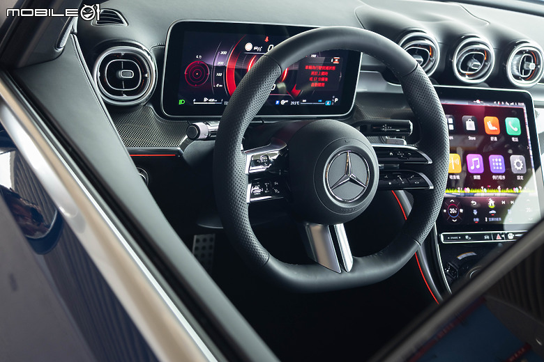 Mercedes-Benz C 200 新年式試駕|人生進階首選,新年式還有柏林之音加持!