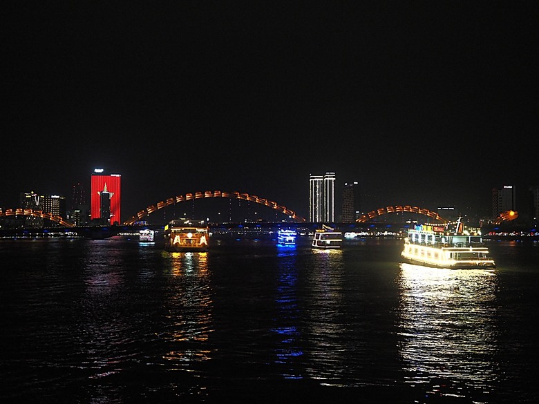 中越峴港自助旅行之景點簡述與交通攻略 — 華航CI787+CI790班機、峴港機場入出境、當地包車接送與Grab — 2025年越南峴港、會安、美山、順化、巴拿山太陽世界六日歷史文化及遊樂園之旅 — 「楔子」