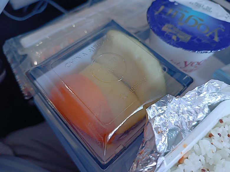 中越峴港自助旅行之景點簡述與交通攻略 — 華航CI787+CI790班機、峴港機場入出境、當地包車接送與Grab — 2025年越南峴港、會安、美山、順化、巴拿山太陽世界六日歷史文化及遊樂園之旅 — 「楔子」
