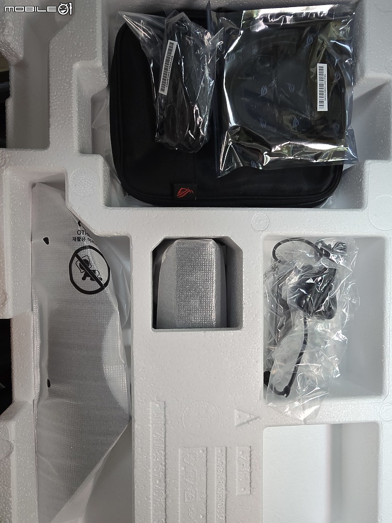 不用萬元就有雙模式4K的ROG Strix XG27UCG 小開箱