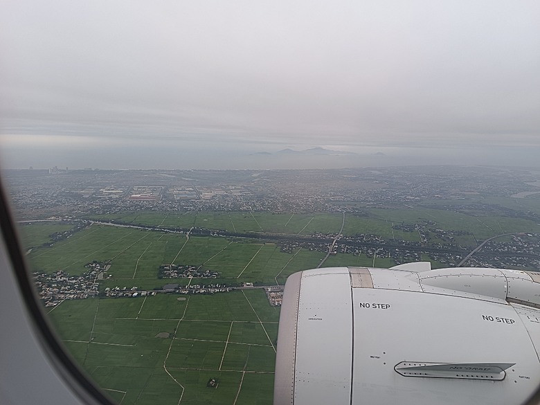 中越峴港自助旅行之景點簡述與交通攻略 — 華航CI787+CI790班機、峴港機場入出境、當地包車接送與Grab — 2025年越南峴港、會安、美山、順化、巴拿山太陽世界六日歷史文化及遊樂園之旅 — 「楔子」
