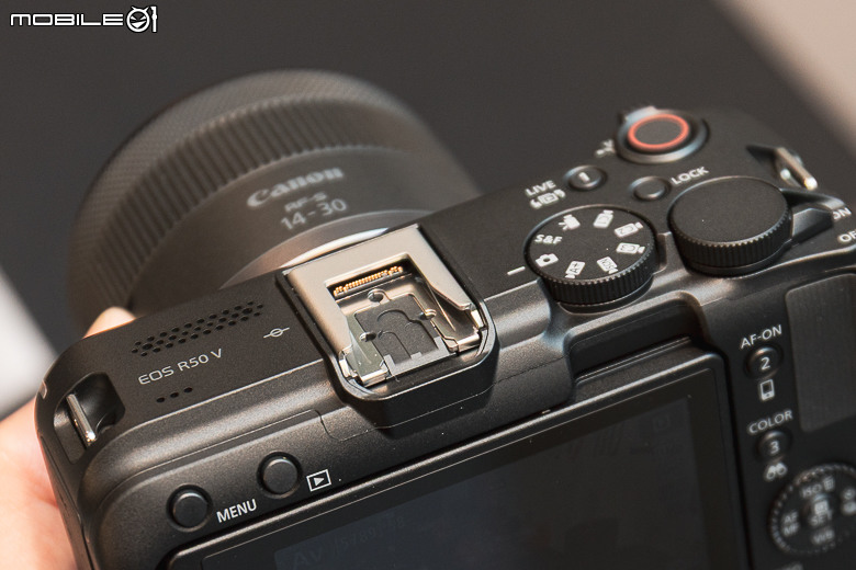 【採訪】Canon Powershot V1 與 EOS R50V｜迎接 Vlog 世代，雙機同步開賣！