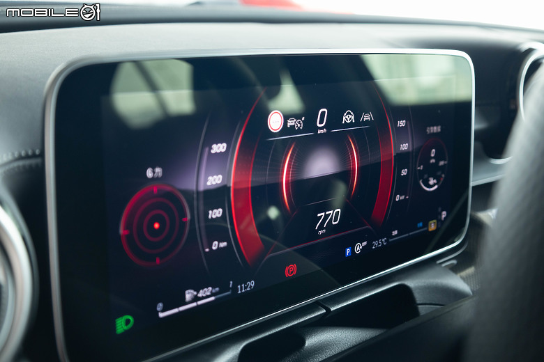Mercedes-Benz C 200 新年式試駕|人生進階首選,新年式還有柏林之音加持!