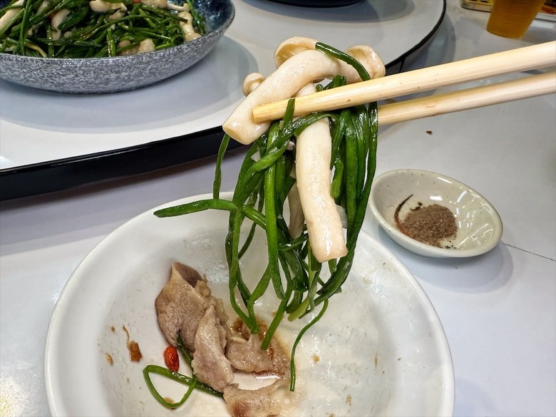 受天宮附近美食餐廳,不能錯過的九尾草雞湯和古早味手路菜