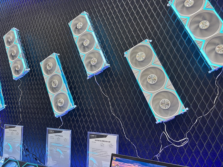 點我看大圖 杜甫遊記:Computex 2025(下)MONTECH/LianLi/darkFlash/Cougar/DeepCool/iRocks/TT/VK