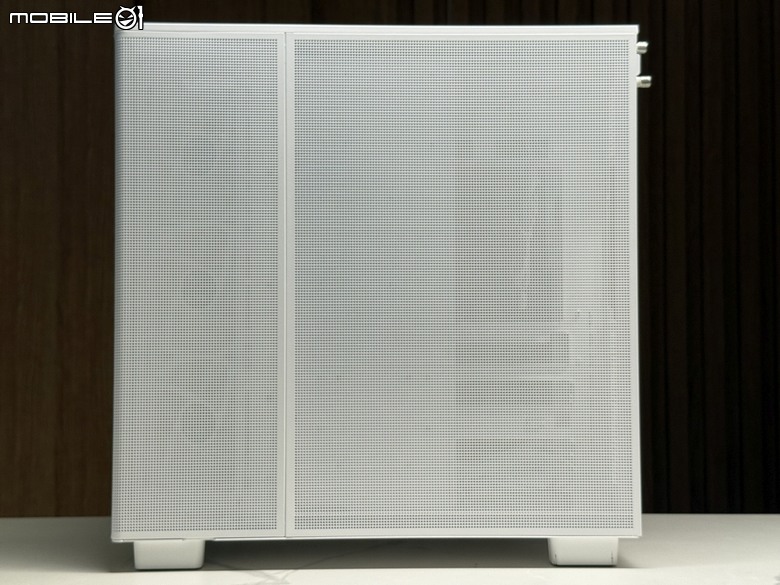 斜進風全景機殼!TT View 380 XL TG ARGB