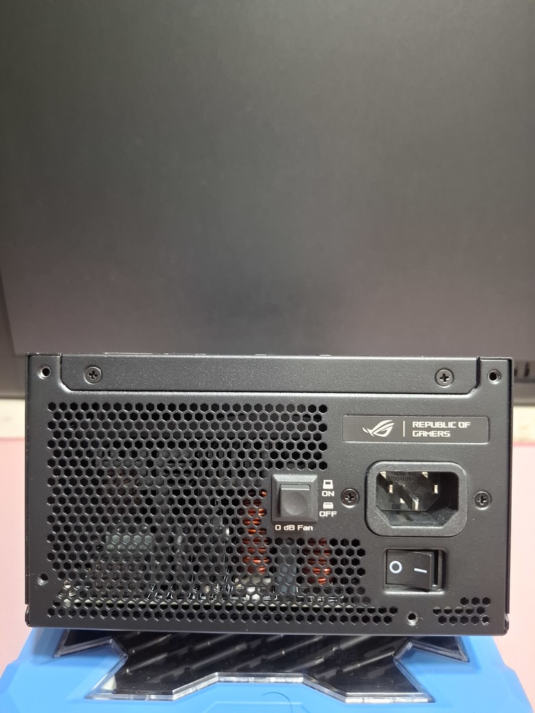 華碩 ROG Strix 850W 電源 - Nvidia 5系列已準備好了