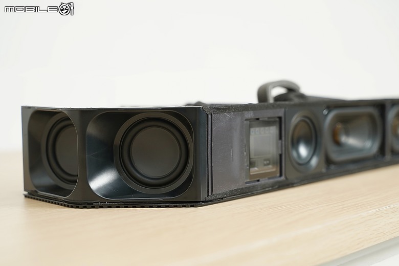三星旗艦 Soundbar HW-Q990F 首度拆解公開，低音更飽滿的秘密藏在這個設計！