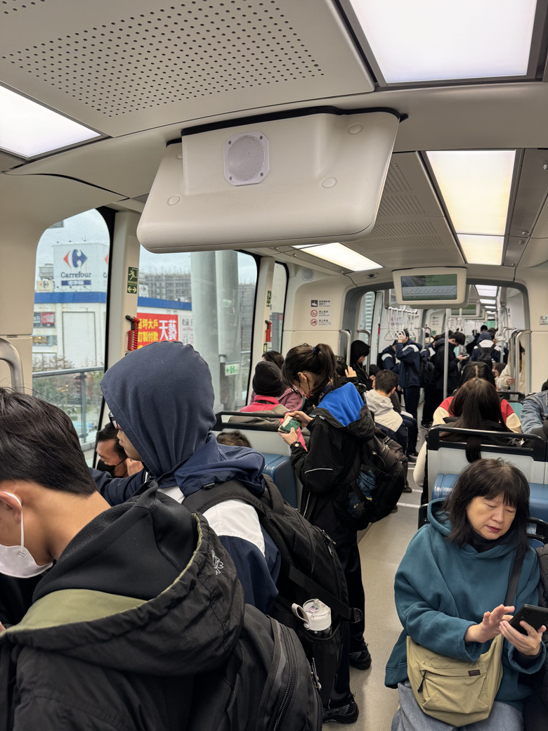 房子那麼多可以挑~還要考慮淡水嗎?
