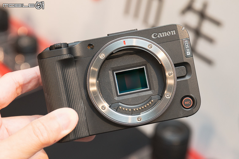 【採訪】Canon Powershot V1 與 EOS R50V｜迎接 Vlog 世代，雙機同步開賣！