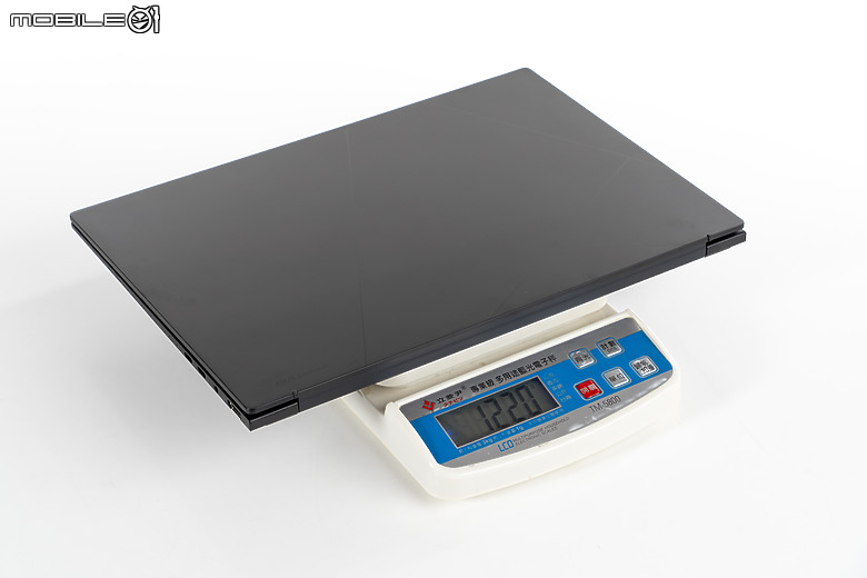 ASUS Zenbook 14 UM3406KA 體驗|以出色續航挑戰主流的輕薄 AI 筆電!
