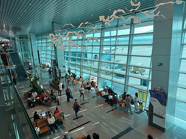 中越峴港自助旅行之景點簡述與交通攻略 — 華航CI787+CI790班機、峴港機場入出境、當地包車接送與Grab — 2025年越南峴港、會安、美山、順化、巴拿山太陽世界六日歷史文化及遊樂園之旅 — 「楔子」