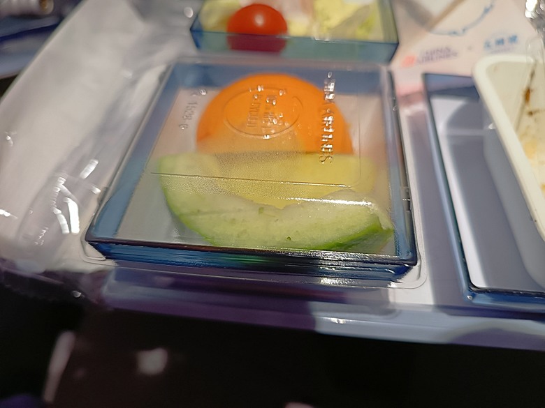 中越峴港自助旅行之景點簡述與交通攻略 — 華航CI787+CI790班機、峴港機場入出境、當地包車接送與Grab — 2025年越南峴港、會安、美山、順化、巴拿山太陽世界六日歷史文化及遊樂園之旅 — 「楔子」