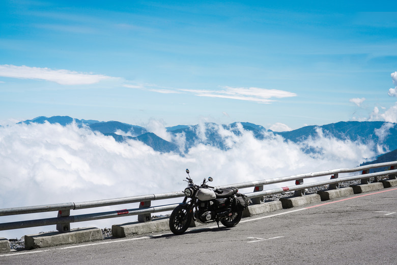 點我看大圖 HONDA CB350RS一年心得吧