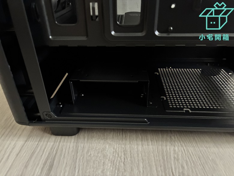 【小宅開箱】darkFlash MOTI Mini Mesh 開箱｜平平無奇大容量的小機殼